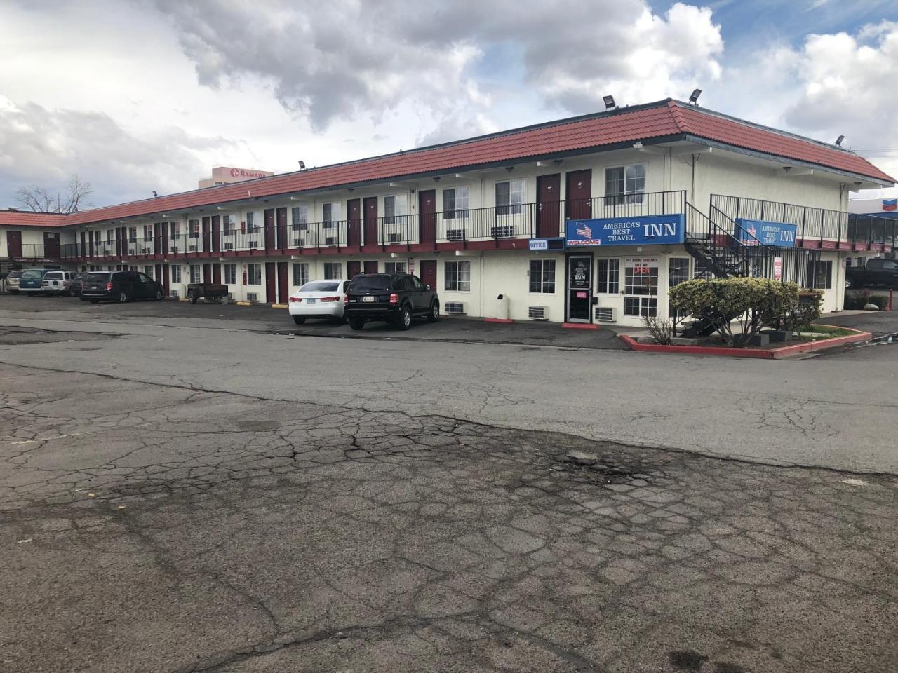 America'S Best Travel Inn Reno Dış mekan fotoğraf